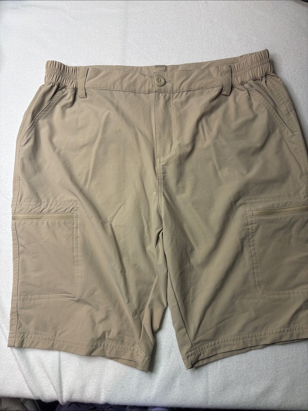 Men's Casual Cargo Shorts in Khaki - Lightweight Everyday Utility
